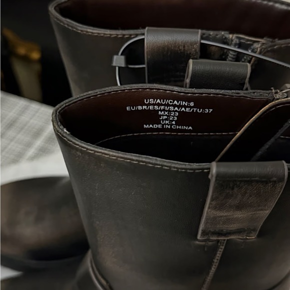 Rugged Brown Leather Moto Boots - Picture 3 of 4